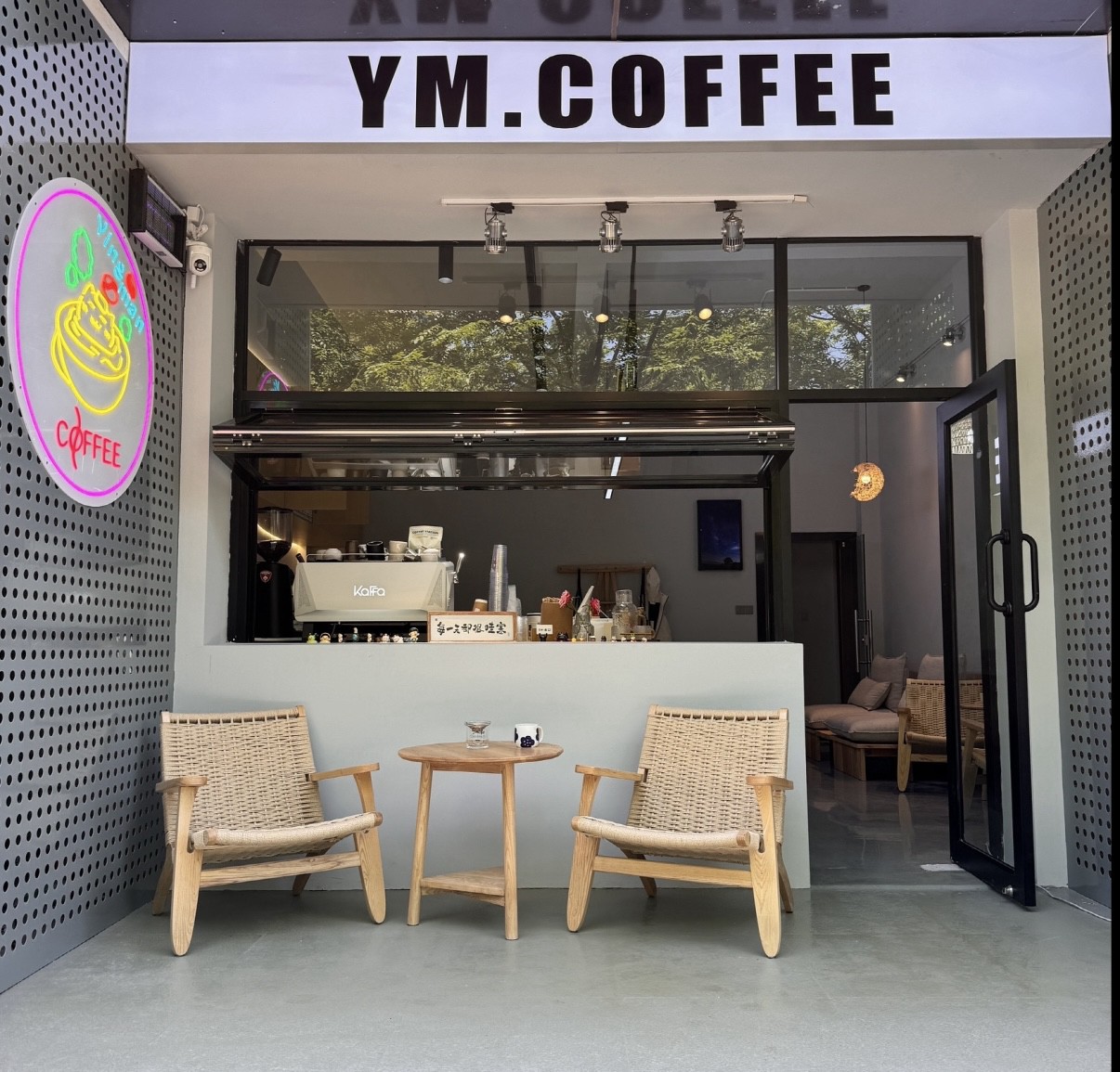 Click image for larger version

Name:	YM.Coffee.jpg
Views:	0
Size:	331.0 KB
ID:	902